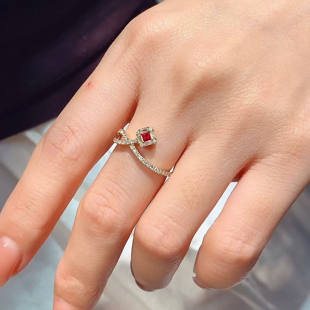 14k Gold 0.36 Ctw Natural Ruby & Diamond Ring - 3