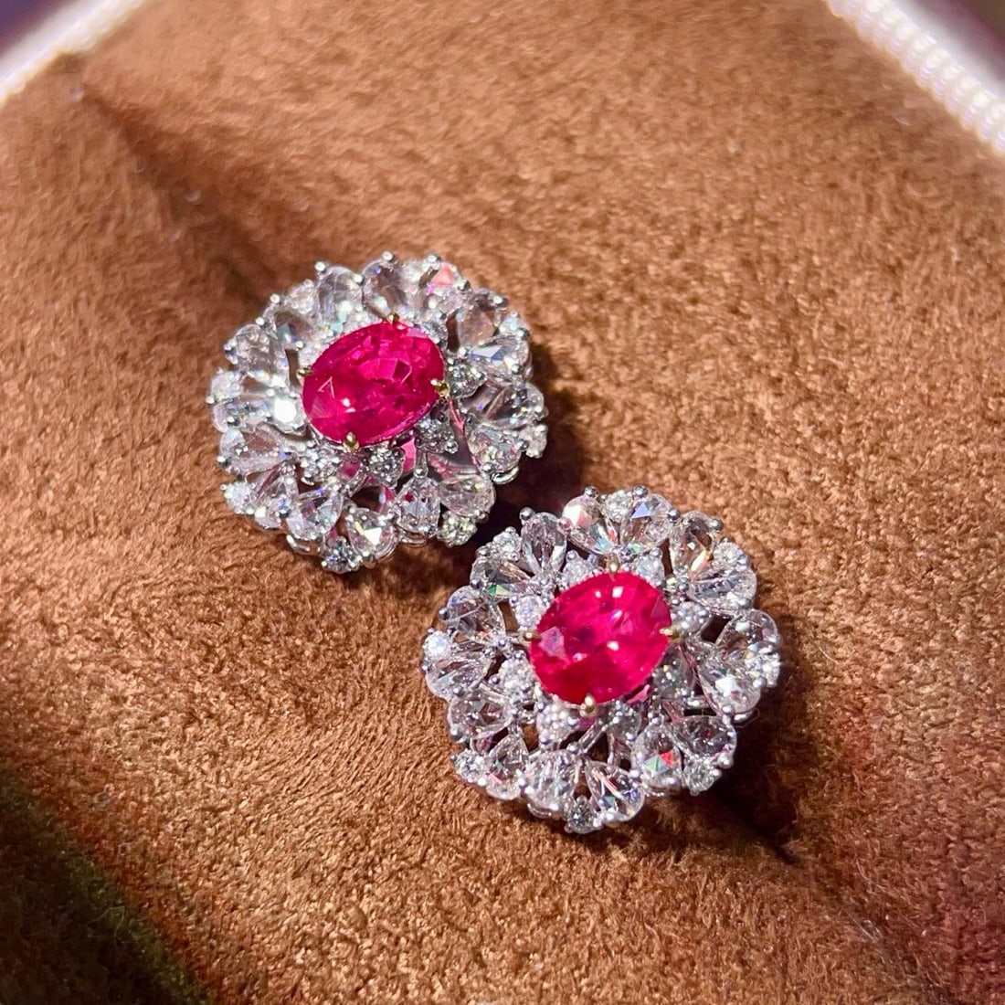 14k Gold 2.2 Ctw Natural Ruby & Diamond Earrings: Ref:231032434 // gold content:14k gold // main gemstone:ruby // shape:oval // carat weight:1. 4ct // color:red // treatment:natural // // adjacent gemstone 2 : diamond // shape:multiply // carat weigh