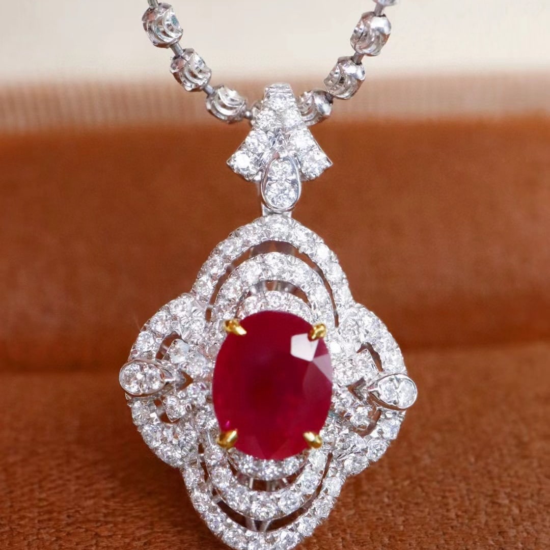 14k Gold 1.58 Ctw Natural Ruby & Diamond Pendant( Without Chain ): Ref:231032436 // gold content:14k gold // main gemstone:ruby // shape:oval // carat weight:1. 23ct // color:pigeonblood red // treatment:natural // // adjacent gemstone 2 : diamond // shape:round // c