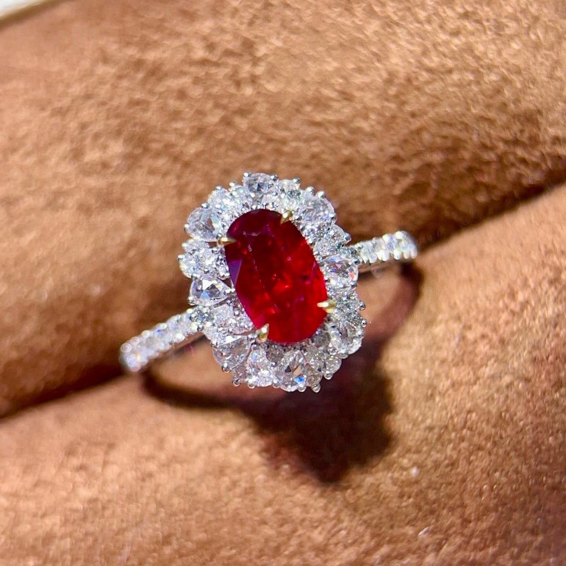 14k Gold 1.74 Ctw Natural Ruby & Diamond Ring - 4