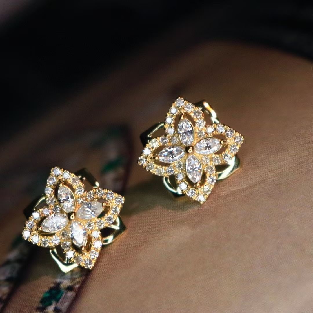 14k Gold 0.86 Ct Natural H Diamond Earrings - 6