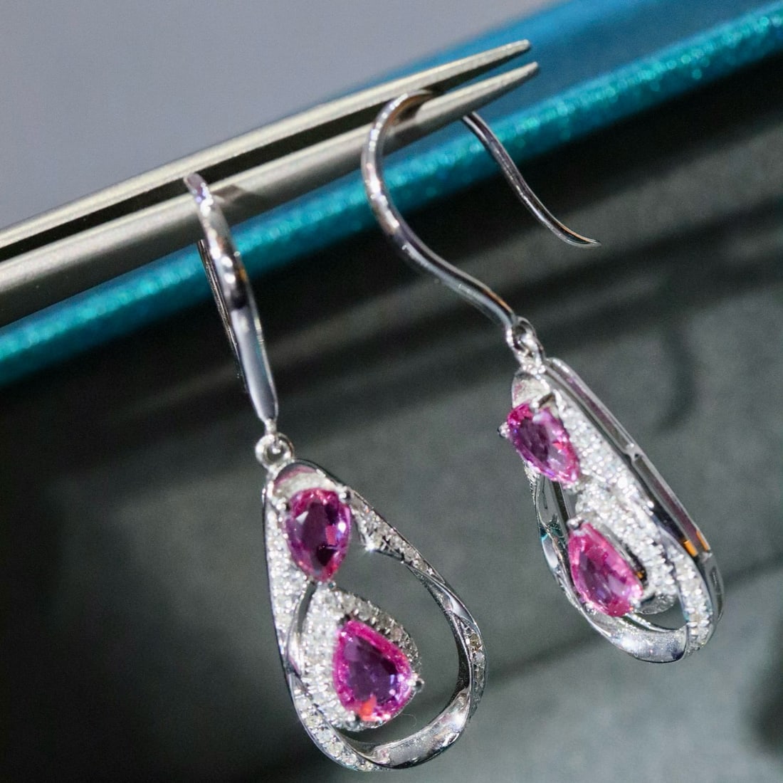 14k Gold 2.31 Ctw Natural Sapphire & Diamond Earrings - 3