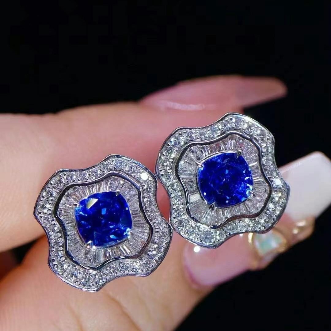 14k Gold 3.42 Ctw Vivid Blue Natural Sapphire & Diamond Earrings - 4