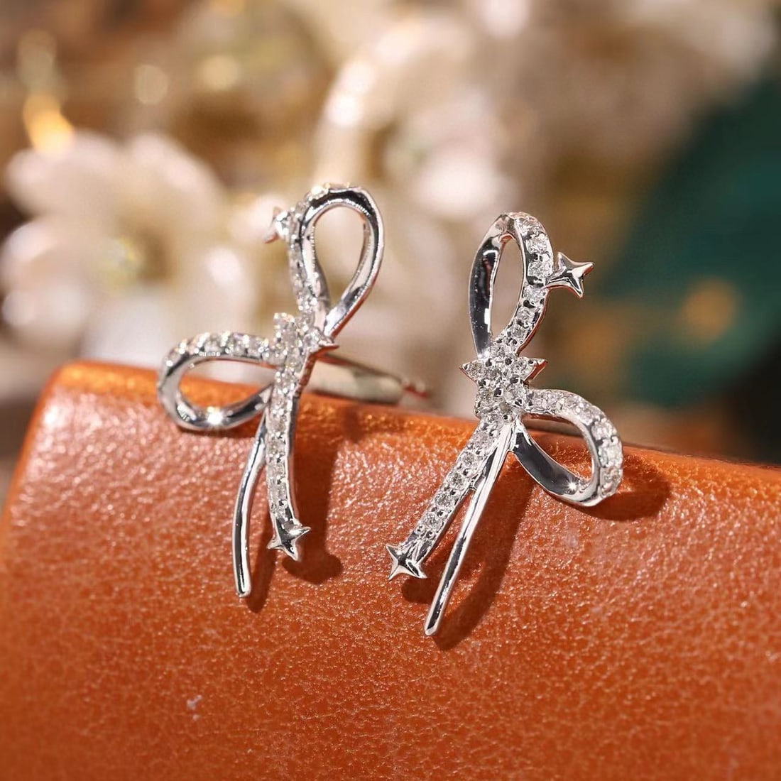 14k Gold 0.22 Ct Natural H Diamond Earrings - 3