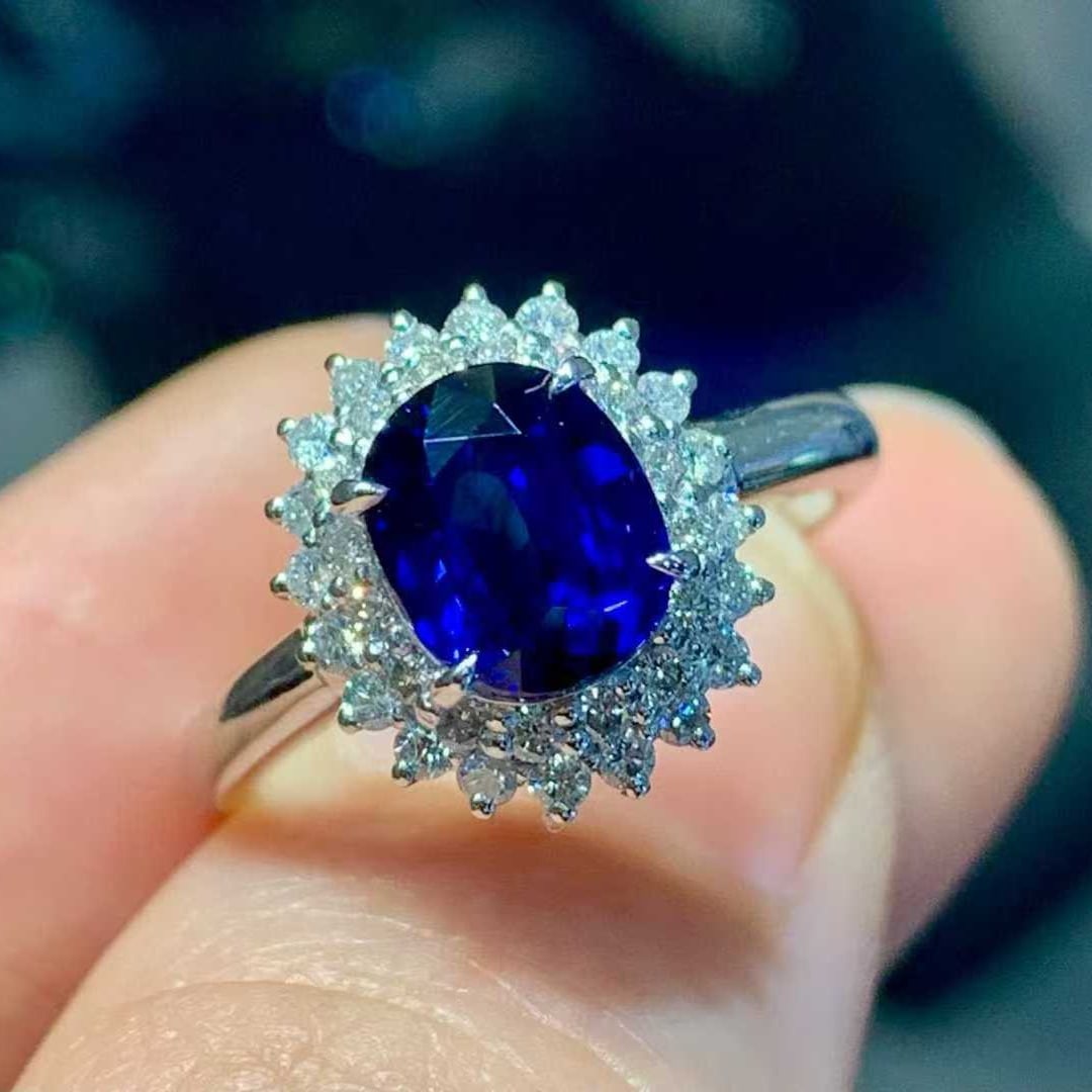 14k Gold 2.81 Ctw Natural Sapphire & Diamond Ring - 4