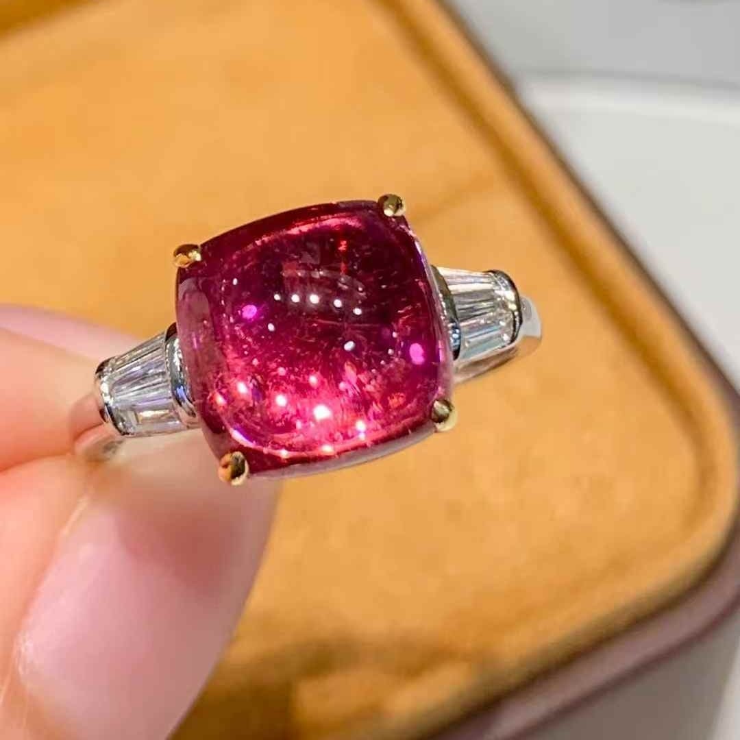 14k Gold 4.8 Ct Natural Tourmaline & Diamond Ring: Ref:231033108 // gold content:14k gold // ring size:7. 25us // // main gemstone:tourmaline // shape:cushion // carat weight:4. 8ct // color:rubellite // treatment:natural // // adjacent gemstone 2 :
