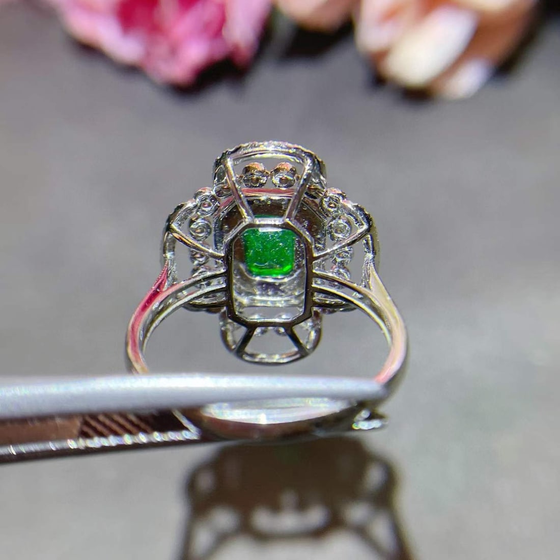14k Gold 1.31 Ctw Natural Emerald & Diamond Ring - 5