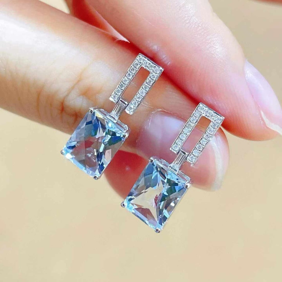 14k Gold 4.15 Ctw Natural Aquamarine & Diamond Earrings - 6