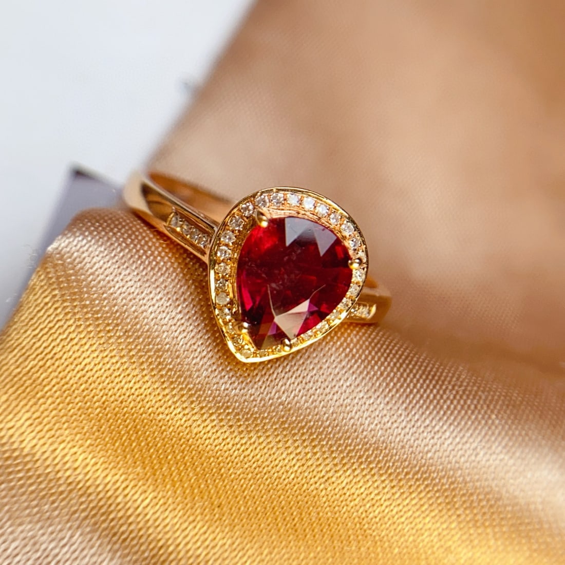 14k Gold 1.25 Ct Natural Tourmaline & Diamond Ring - 3