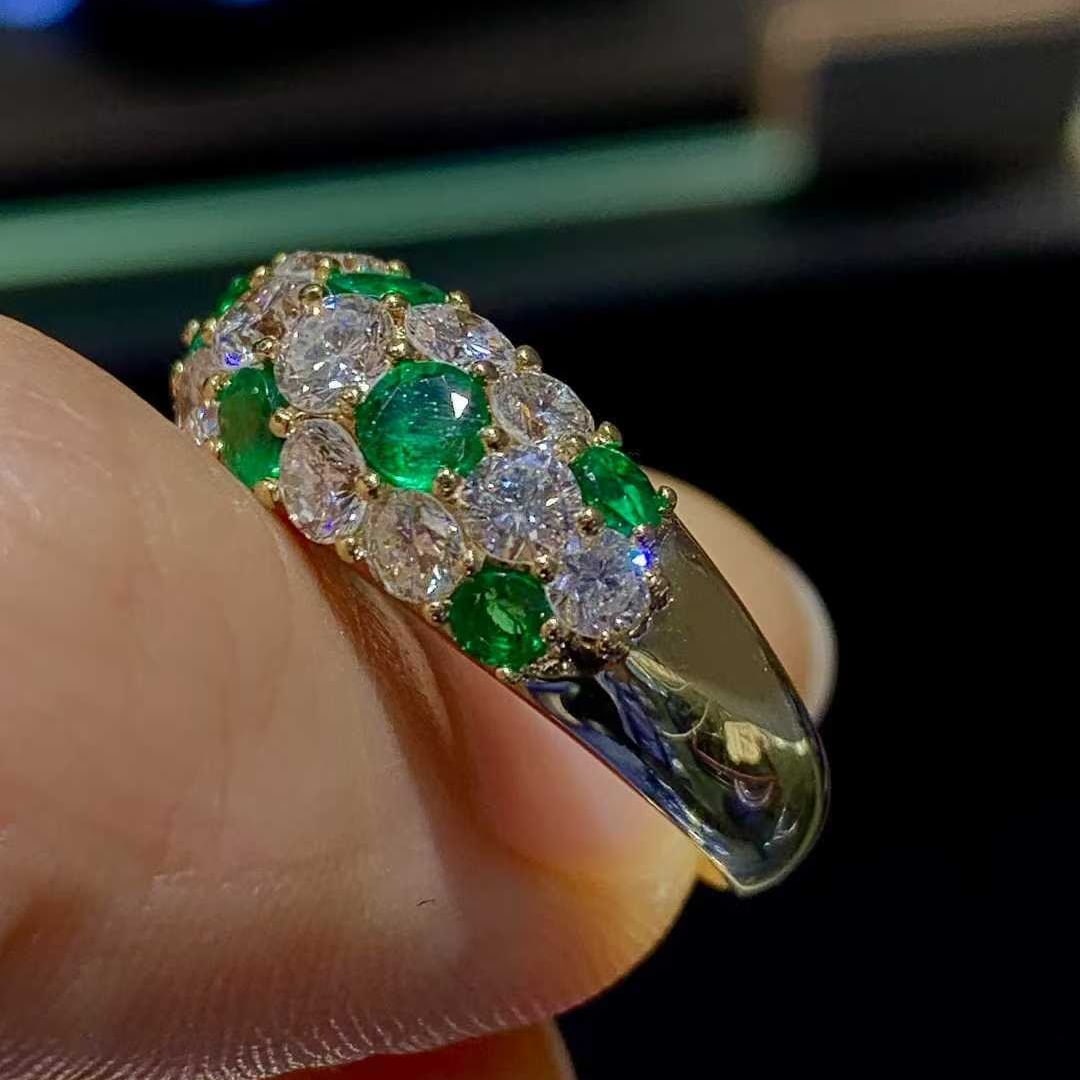14k Gold 2.50 Ctw Natural Emerald & Diamond Ring - 6