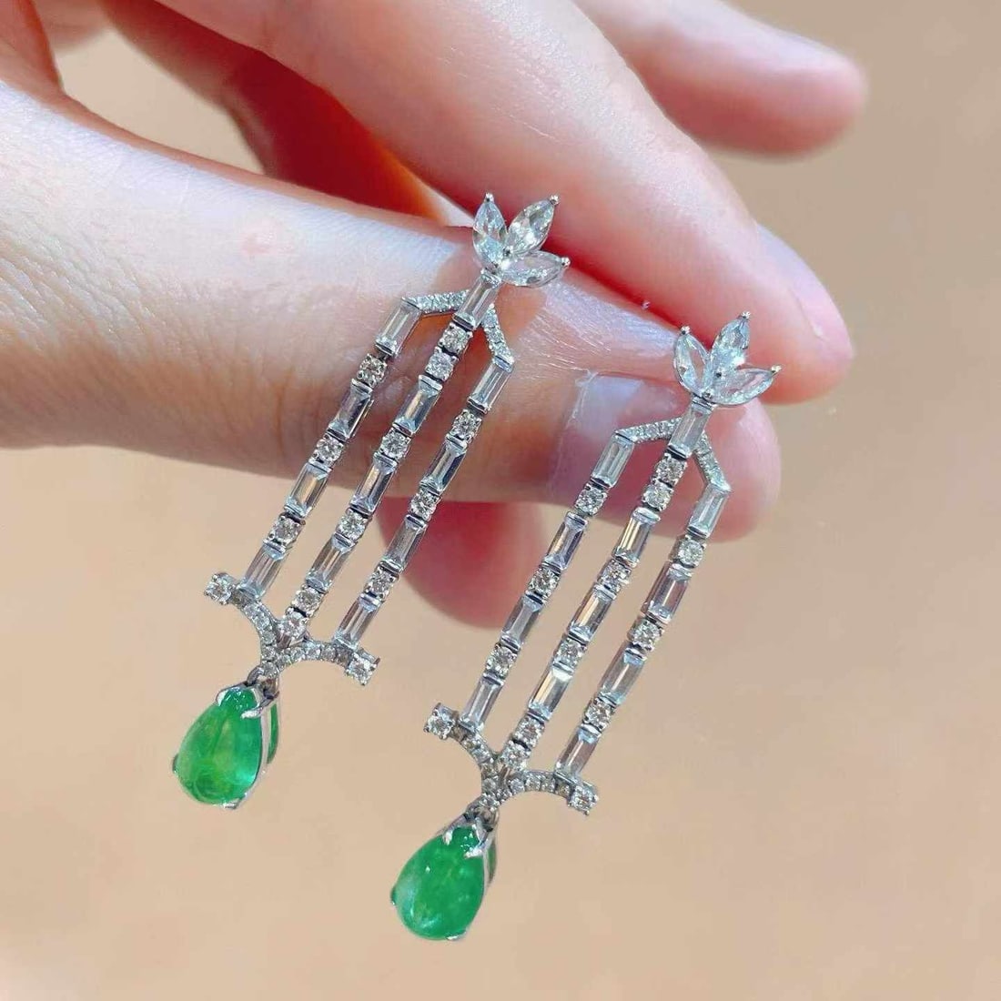 14k Gold 2.51 Ctw Natural Emerald & Diamond Earrings - 3
