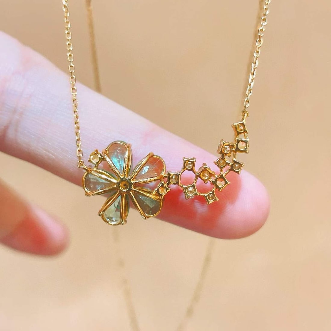 14k Gold 2.07 Ctw Natural Emerald & Sapphire Necklace - 2