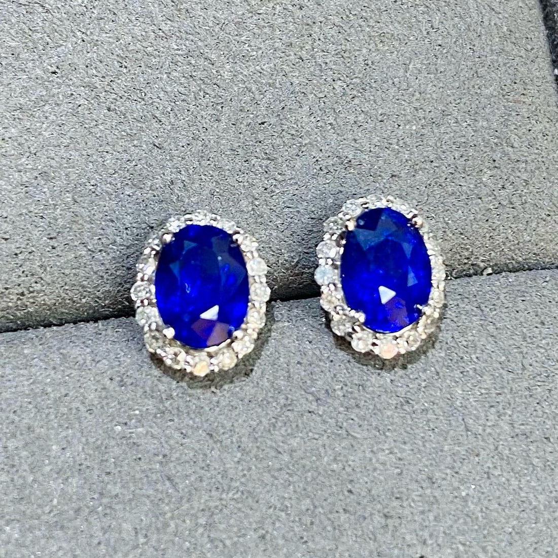 14k Gold 2.53 Ctw Natural Sapphire & Diamond Earrings - 4