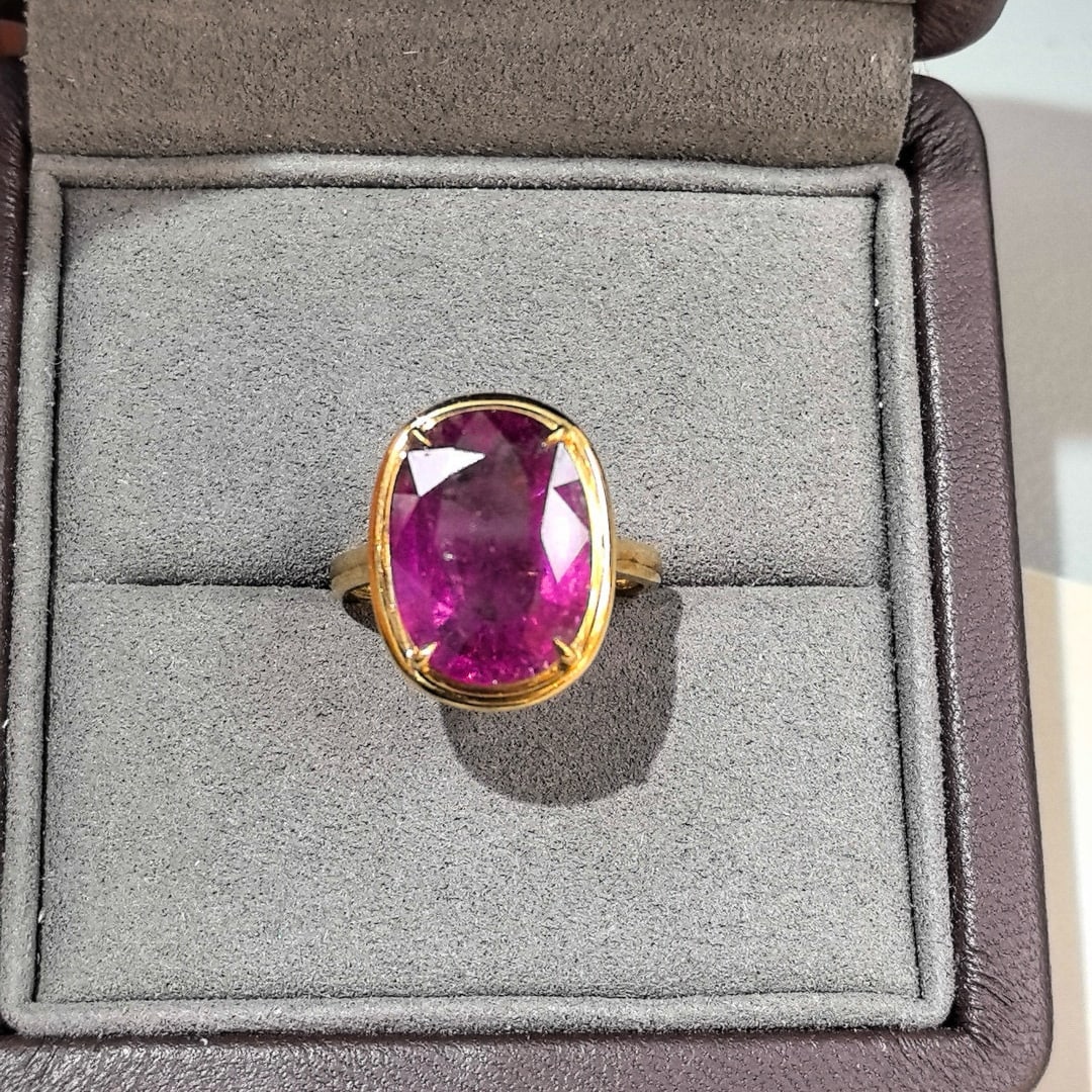 14k Gold 7.5 Ct Natural Tourmaline Ring: Ref:231033151 // gold content:14k gold // ring size:7. 25us // // main gemstone:tourmaline // shape:oval // carat weight:7. 5ct // color:purplish red // treatment:natural // Condition: New Low