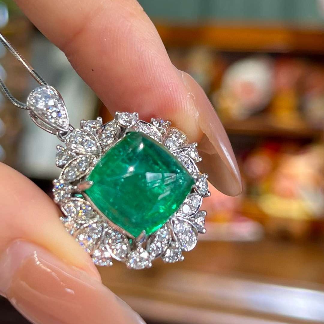 14k Gold 9.68 Ctw Natural Emerald & Diamond Pendant( Without Chain ) - 7