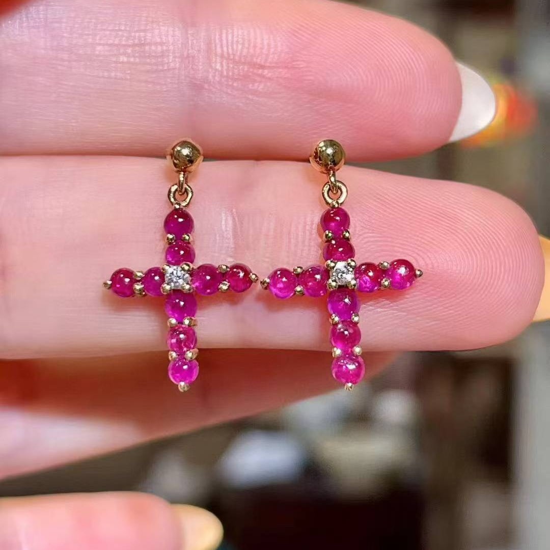 14k Gold 1.65 Ctw Natural Ruby & Diamond Earrings: Ref:231033170 // gold content:14k gold // main gemstone:ruby // shape:round // carat weight:1. 6ct // color:red // treatment:natural // cut grade:g // // adjacent gemstone 2 : diamond // shape:round