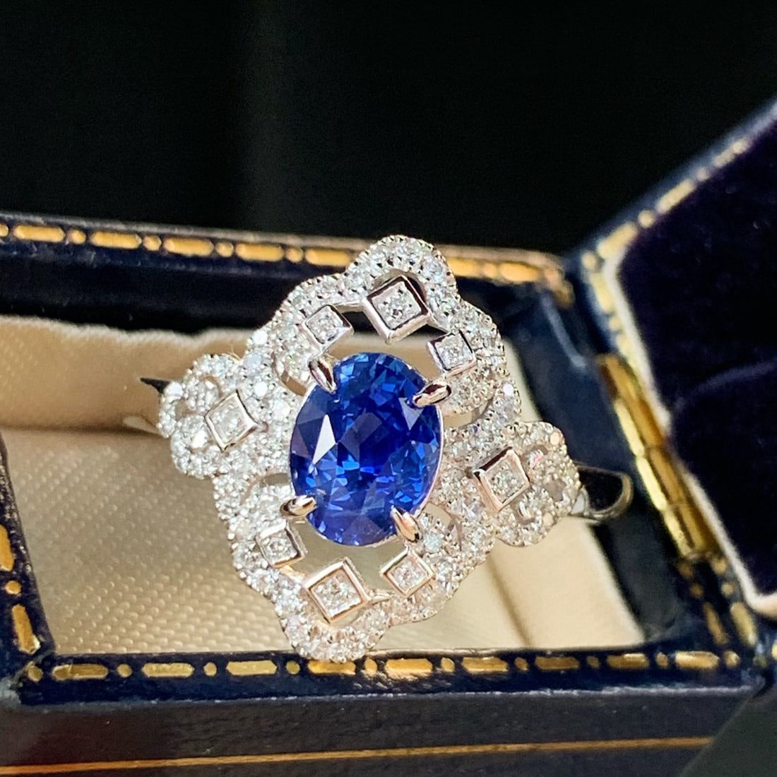 14k Gold 1.37 Ctw Natural Sapphire & Diamond Ring - 6