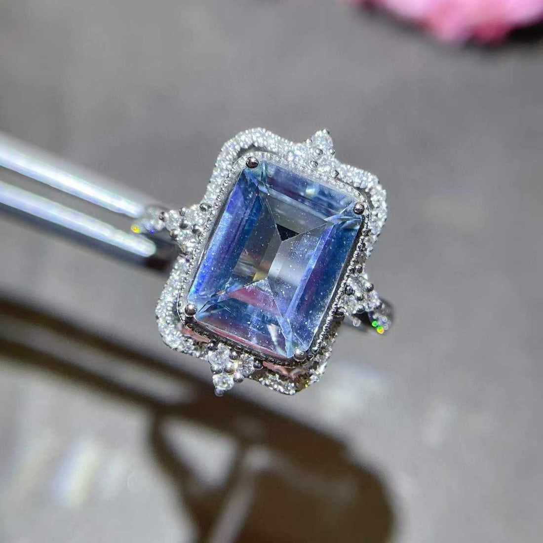 14k Gold 2.57 Ctw Natural Aquamarine & Diamond Ring - 2