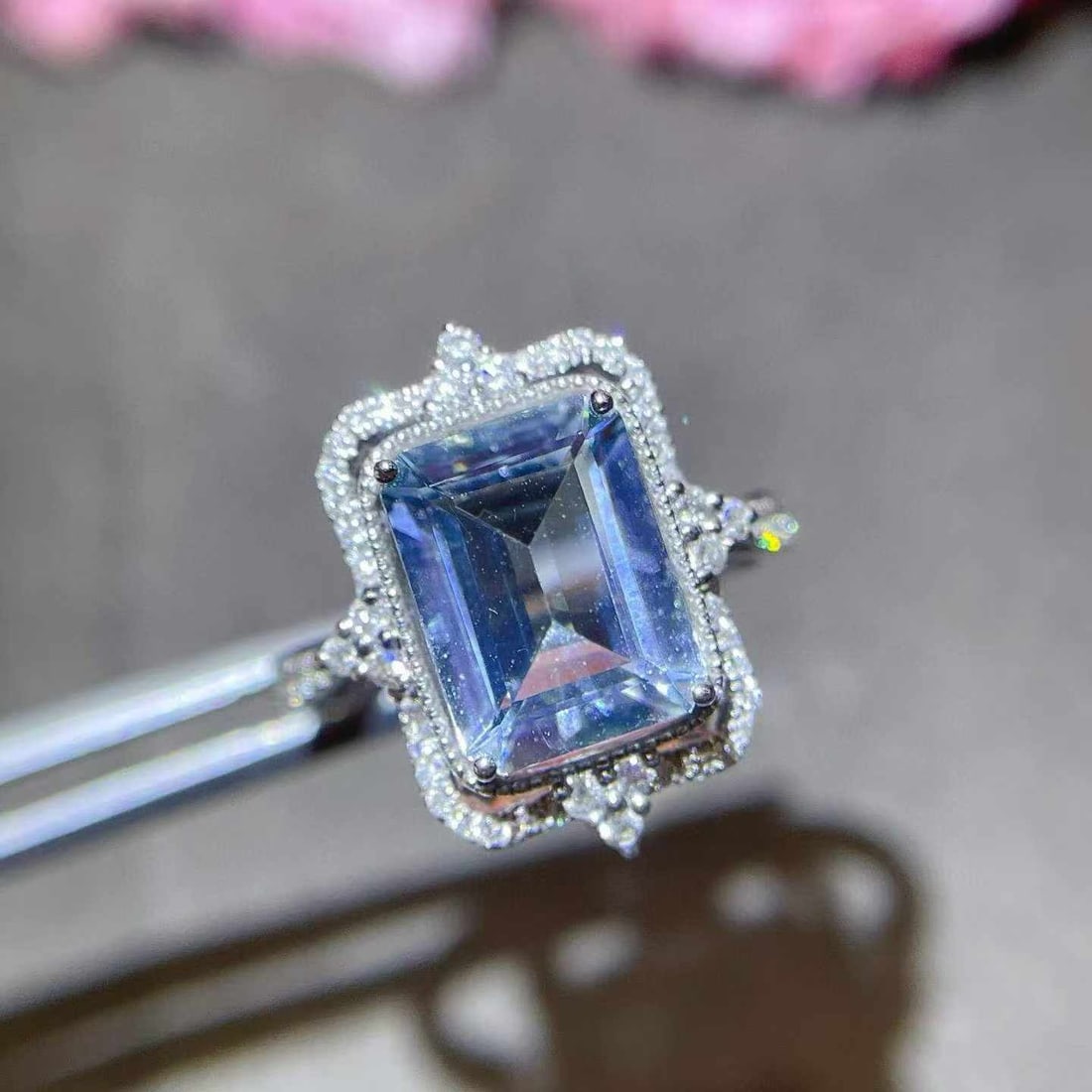 14k Gold 2.57 Ctw Natural Aquamarine & Diamond Ring - 3