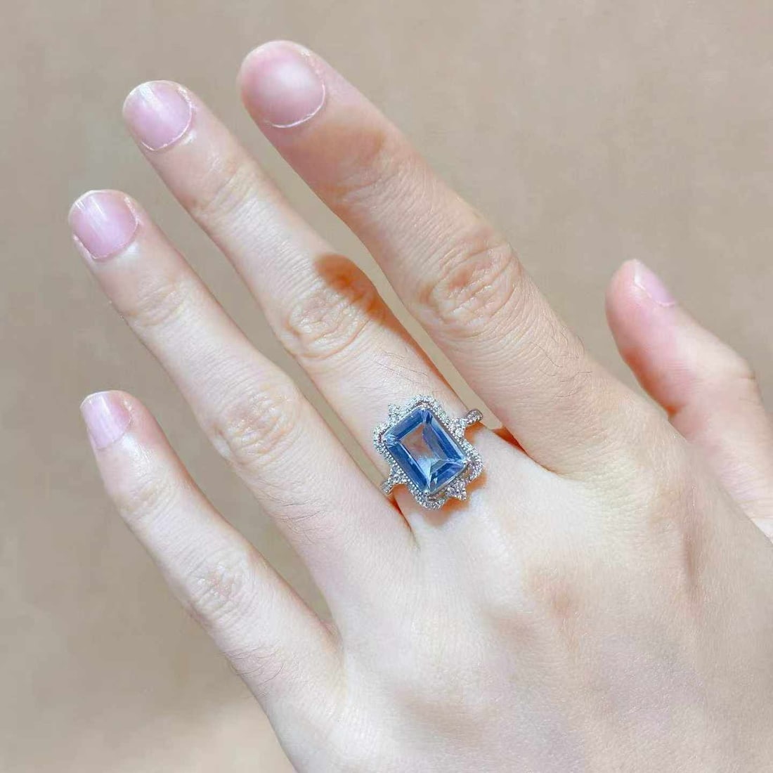 14k Gold 2.57 Ctw Natural Aquamarine & Diamond Ring - 6