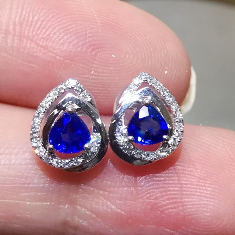 14k Gold 0.6 Ct Natural Sapphire & Diamond Earrings - 3