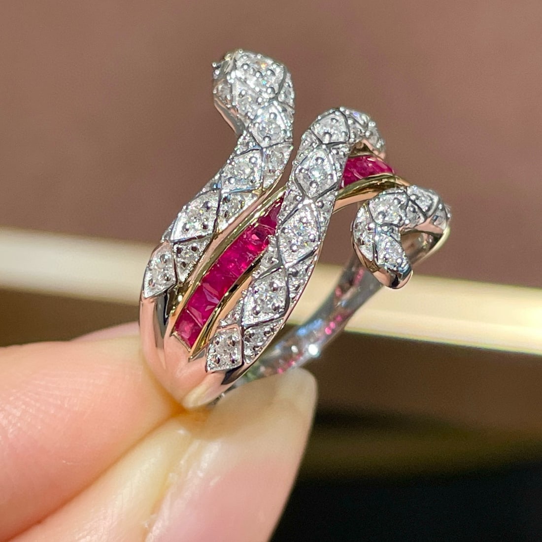 14k Gold 1.02 Ctw Natural Ruby & Diamond Ring: Ref:231033211 // gold content:14k gold // ring size:7. 25us // // main gemstone:ruby // shape:princess // carat weight:0. 64ct // color:red // treatment:natural // // adjacent gemstone 2 : diamond //