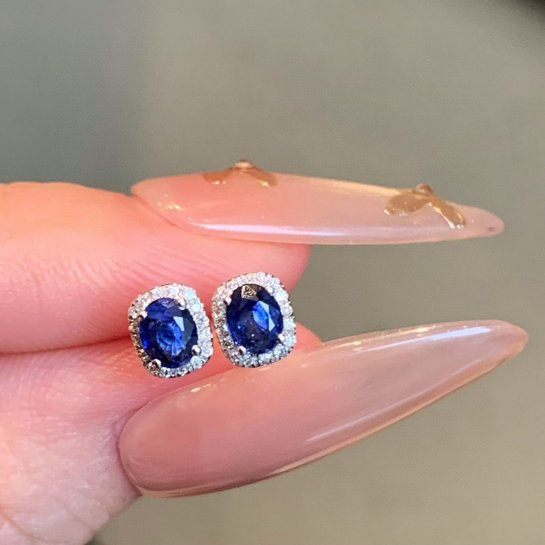 14k Gold 0.75 Ctw Natural Sapphire & Diamond Earrings - 2