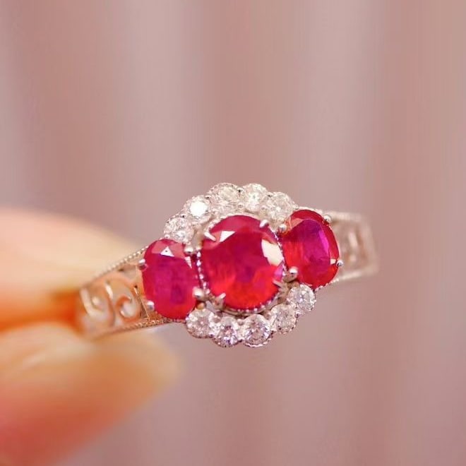 14k Gold 1.26 Ctw Natural Ruby & Diamond Ring - 2