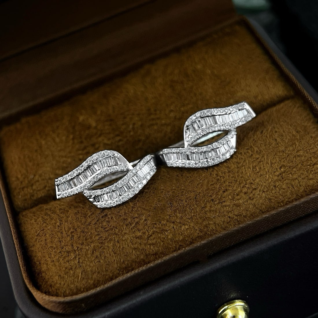 14k Gold 0.7 Ct Natural H Diamond Earrings - 4
