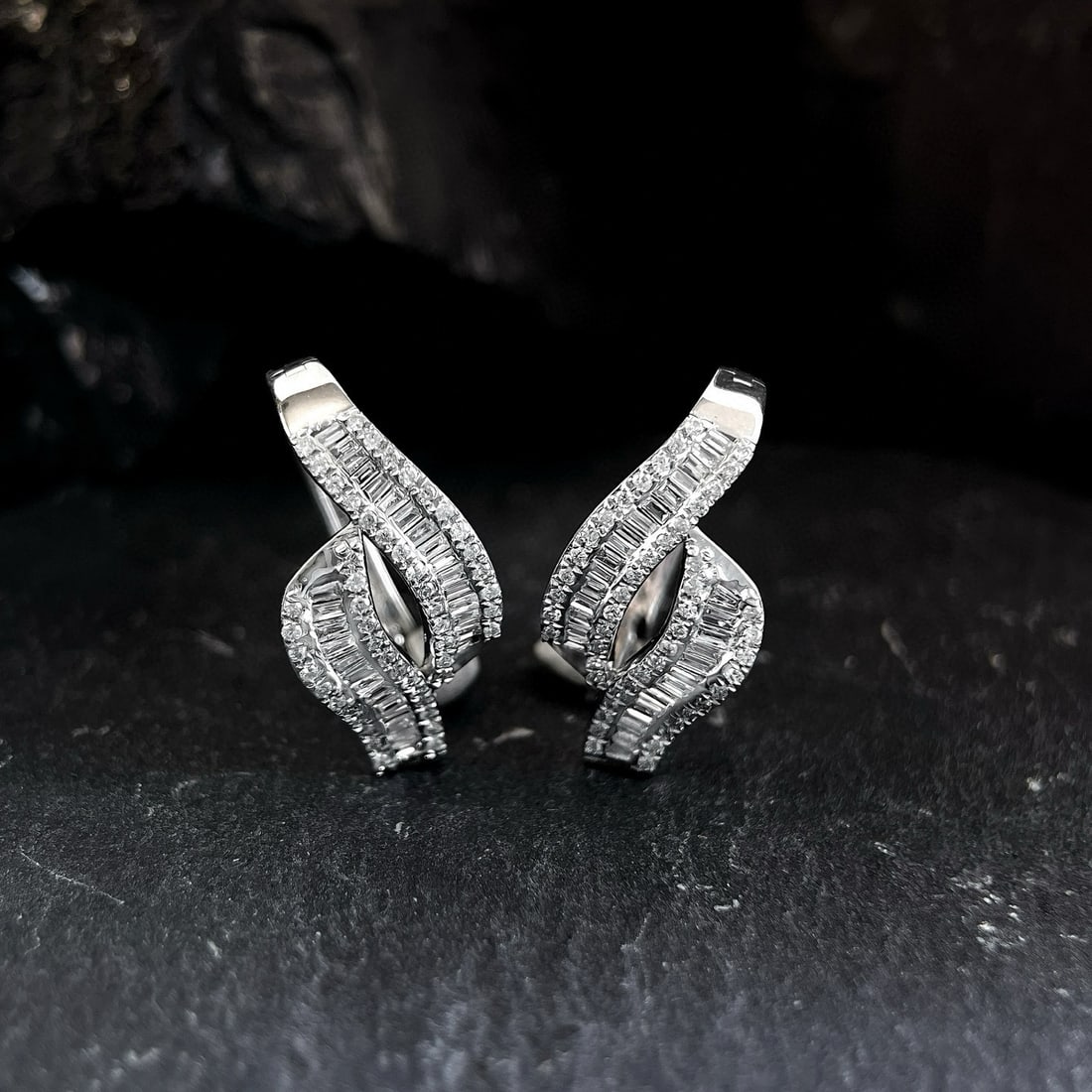 14k Gold 0.7 Ct Natural H Diamond Earrings - 6