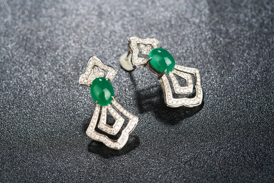 14k Gold 3.79 Ctw Vivid Green Natural Emerald & Diamond Earrings - 5