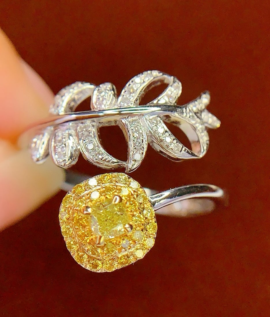 14k Gold 0.38 Ct Natural Yellow Diamond & Diamond Ring: Ref:231034050 // gold content:14k gold // ring size:7. 25us // // main gemstone:yellow diamond // shape:cushion // carat weight:0. 38ct // color:yellow // treatment:natural // // adjacent gemstone 2
