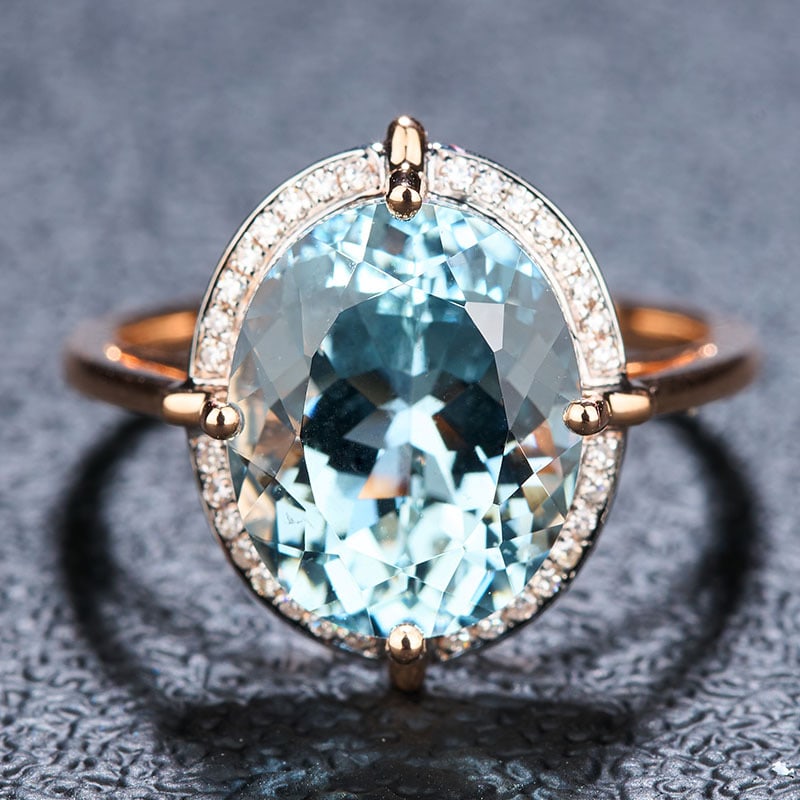 14k Gold 5.0 Ct Natural Aquamarine & Diamond Ring: Ref:231034064 // gold content:14k gold // ring size:7. 25us // // main gemstone:aquamarine // shape:oval // carat weight:5. 0ct // color:santa maria color // treatment:natural // // adjacent gemstone 