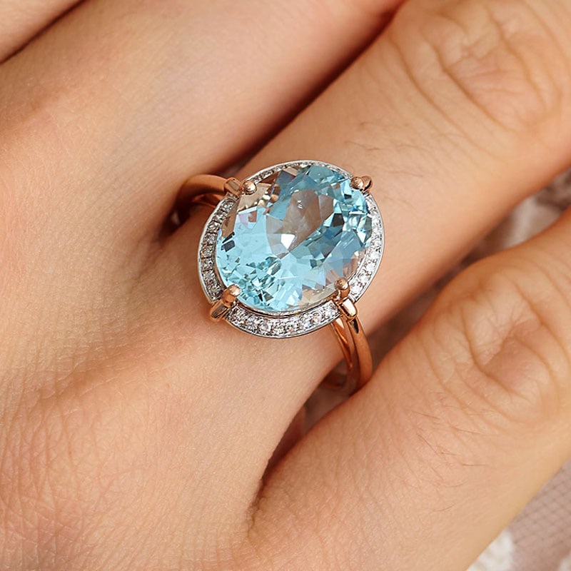 14k Gold 5.0 Ct Natural Aquamarine & Diamond Ring - 4