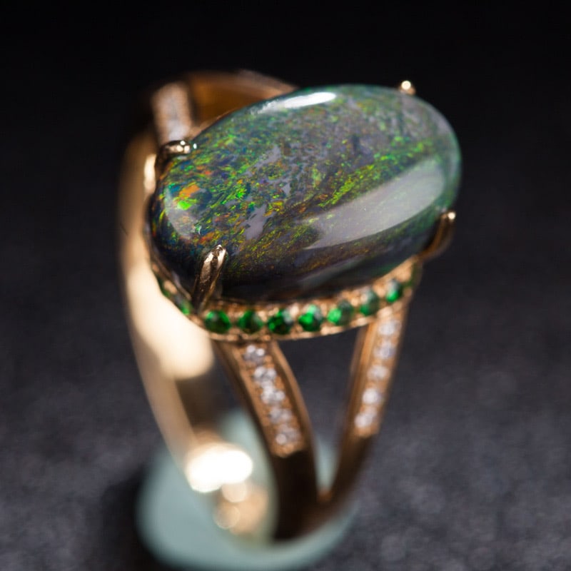 14k Gold 3.95 Ct Natural Opal & Diamond & Tsavorite Ring - 2