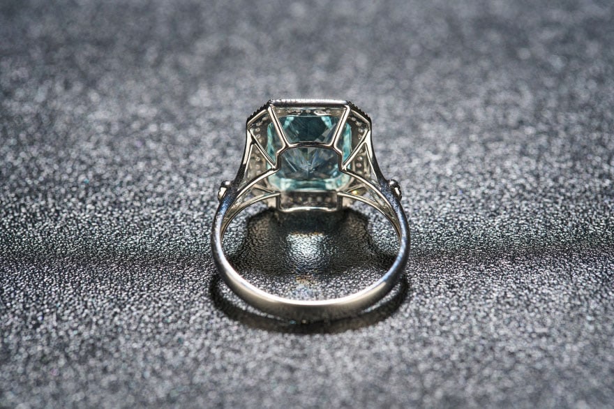 14k Gold 3.03 Ct Natural Aquamarine & Diamond Ring - 3