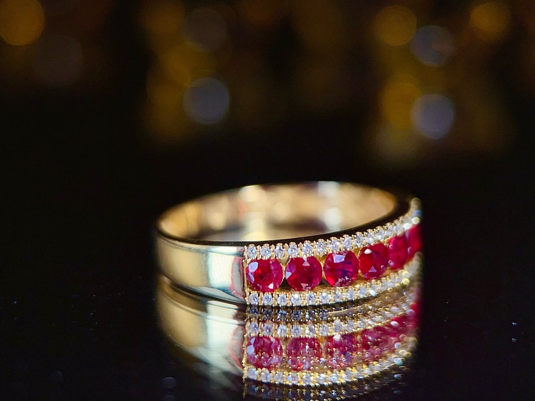 14k Gold 0.85 Ct Natural Ruby & Diamond Ring - 5