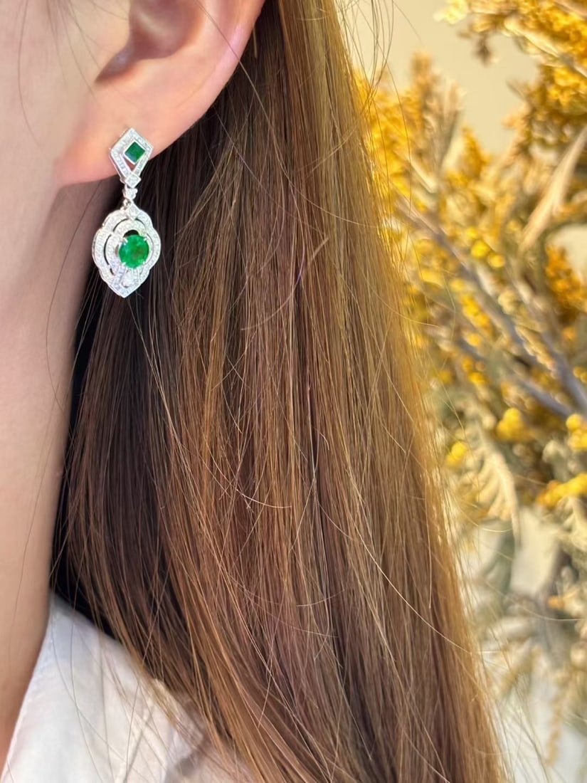14k Gold 1 Ct Vivid Green Natural Emerald & Diamond Earrings - 6