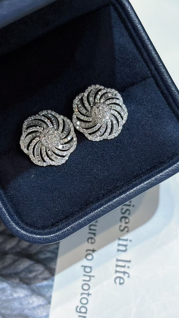 14k Gold 1.5 Ct Natural H Diamond Earrings - 2