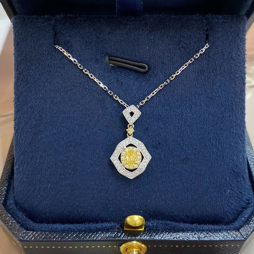 14k Gold 0.35 Ctw Natural Yellow Diamond & Diamond Necklace: Ref:231034182 // gold content:14k gold // main gemstone:yellow diamond // shape:oval // carat weight:0. 15ct // color:yellow // treatment:natural // // adjacent gemstone 2 : diamond // shape:round //
