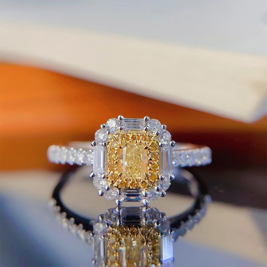 14k Gold 0.65 Ctw Natural Yellow Diamond & Diamond Ring: Ref:231034184 // gold content:14k gold // ring size:7. 25us // // main gemstone:yellow diamond // shape:cushion // carat weight:0. 18ct // color:yellow // treatment:natural // // adjacent gemstone 2