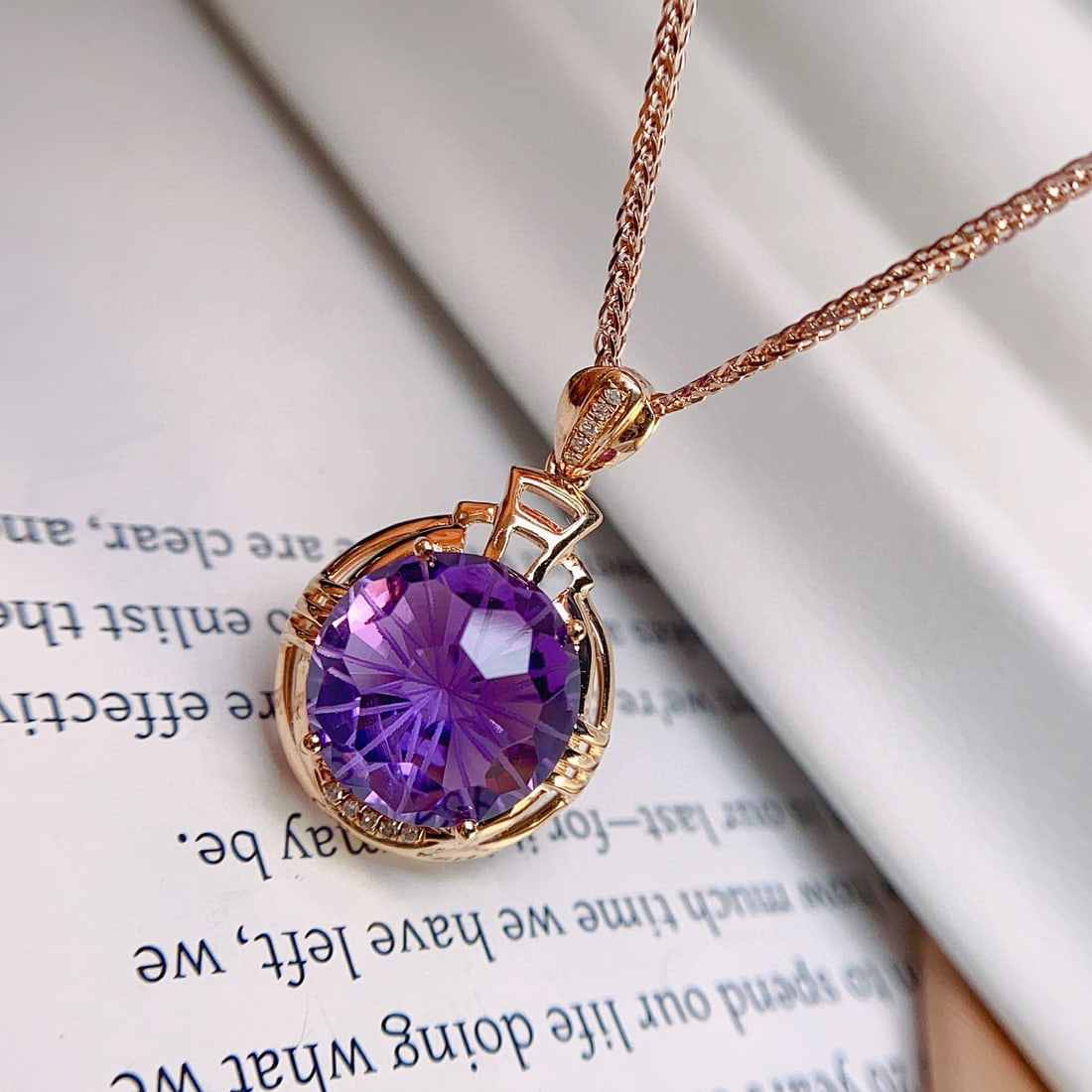 14k Gold 5.50 Ct Natural Amethyst & Diamond Pendant( Without Chain ): Ref:231034189 // gold content:14k gold // main gemstone:amethyst // shape:round // carat weight:5. 50ct // color:purple // treatment:natural // cut grade:g // // adjacent gemstone 2 : diamond //