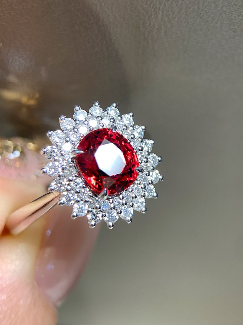 14k Gold 1.6 Ct Natural Ruby & Diamond Ring - 2