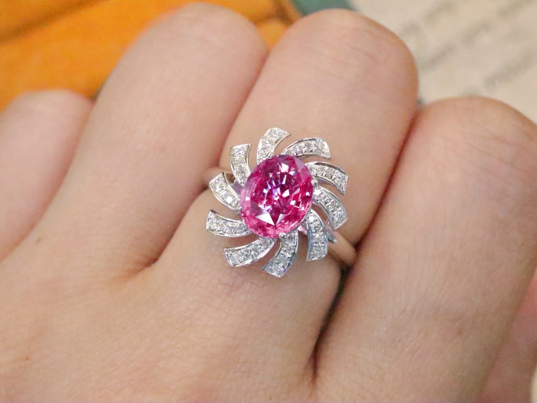 14k Gold 1.74 Ctw Natural Padparadscha Sapphire & Diamond Ring - 5