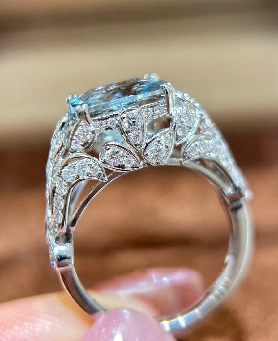 14k Gold 3.63 Ctw Natural Aquamarine & Diamond Ring - 2