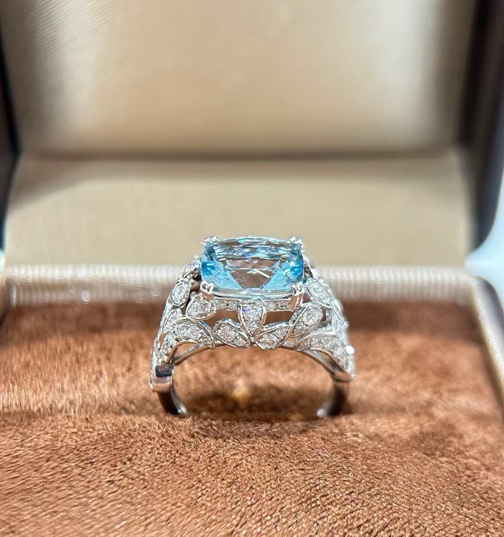 14k Gold 3.63 Ctw Natural Aquamarine & Diamond Ring - 4