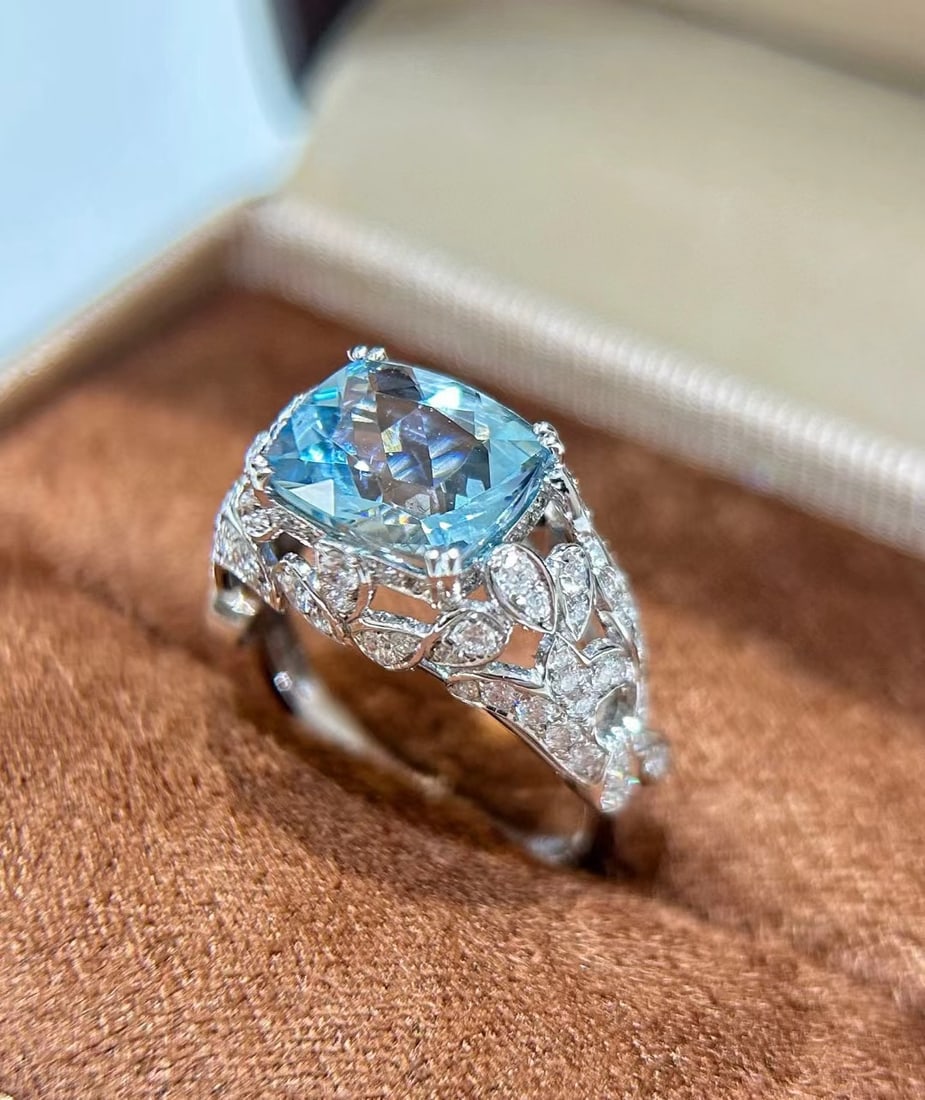 14k Gold 3.63 Ctw Natural Aquamarine & Diamond Ring - 5