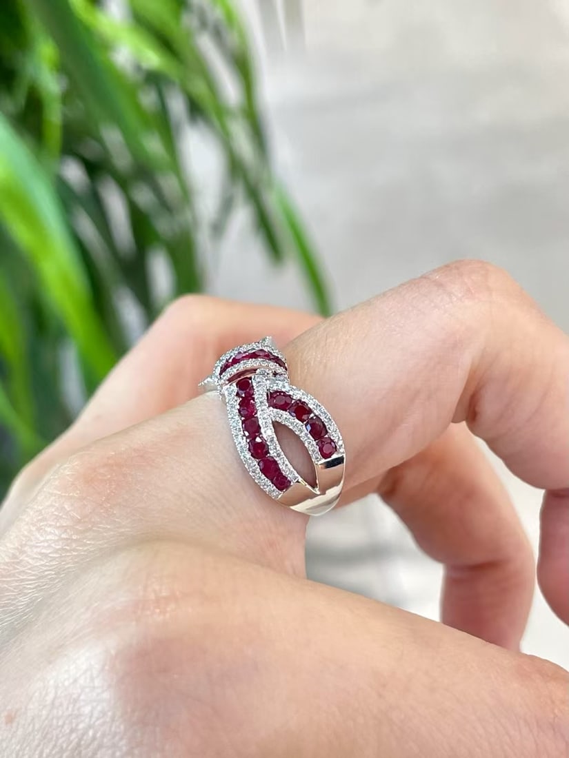 14k Gold 1.25 Ct Natural Ruby & Diamond Ring - 2