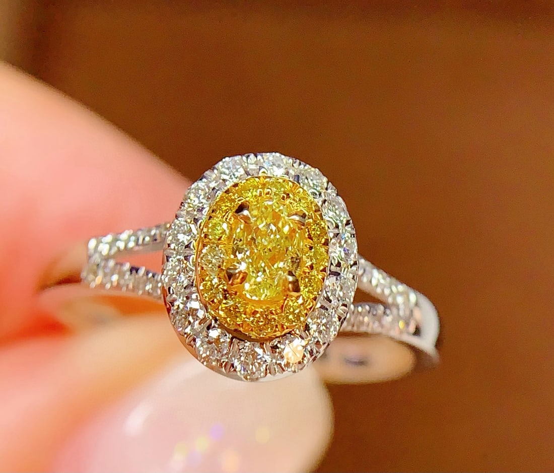 14k Gold 0.35 Ct Natural Yellow Diamond & Diamond Ring - 2