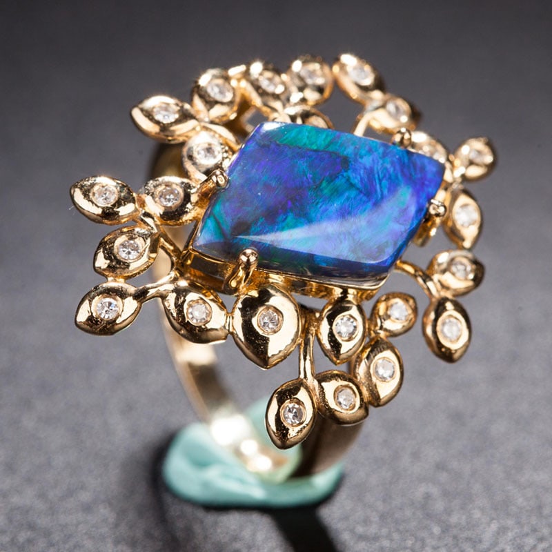 14k Gold 1.75 Ct Natural Opal & Diamond Ring - 4